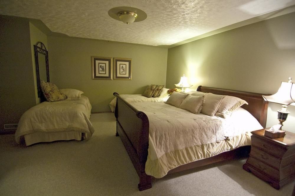 Mcdougall Lane Bed & Breakfast ドラムへラー エクステリア 写真